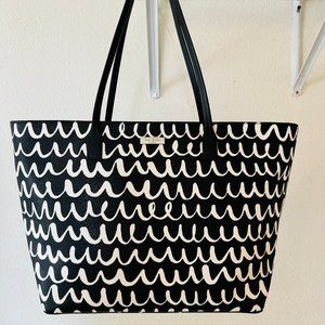 Kate Spade New York SHORE STREET POP SCALLOP MARGARETTA TOTE